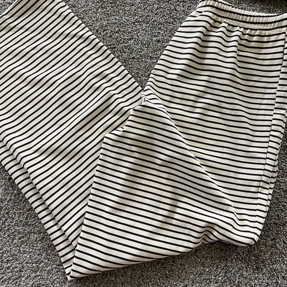 Striped Matching Set - Picture 5 of 7